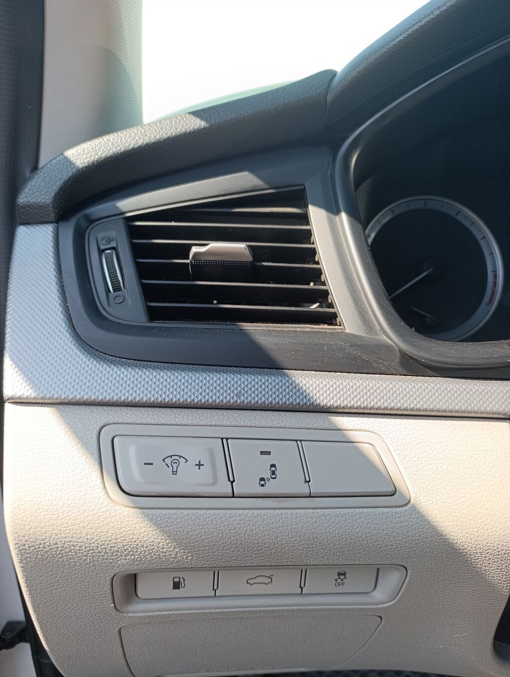 Hyundai Sonata: 2019 г., Автомат, Бензин, Седан: фото 6