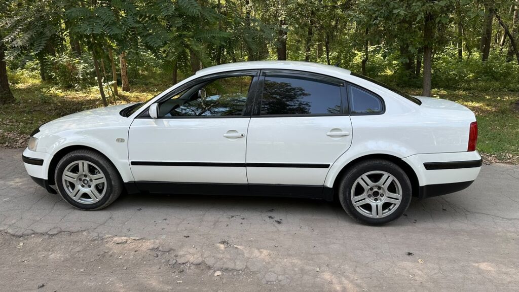 Volkswagen Passat: 2000 г., 1.8 л, Типтроник, Бензин, Седан: фото 7