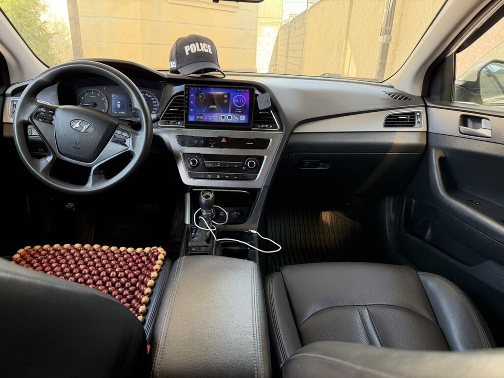 Hyundai Sonata: 2017 г., 2 л, Автомат, Газ, Седан: фото 7