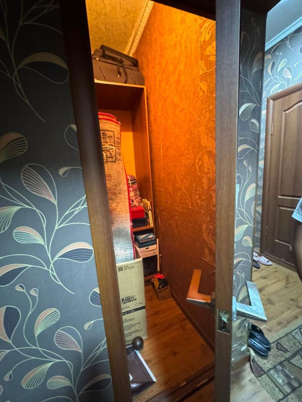 3 комнаты, 62 м², Пишпек 105 серия, 7 этаж, Старый ремонт: фото 6