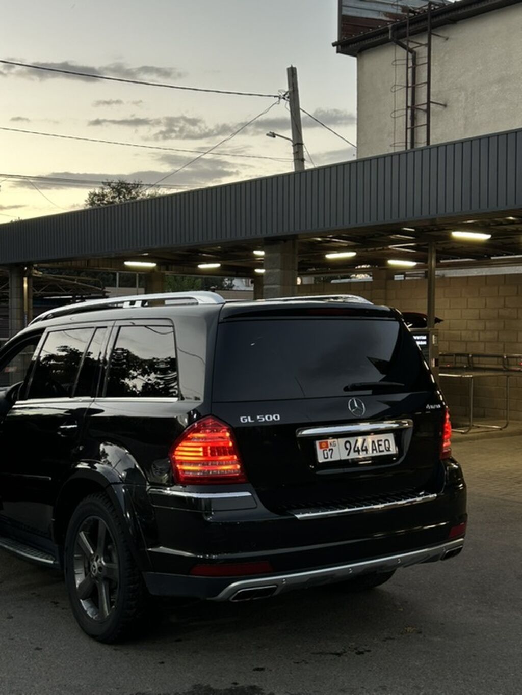 Mercedes-Benz GL-Class: 2011 г., 5.5 л, Автомат, Бензин, Внедорожник: фото 3