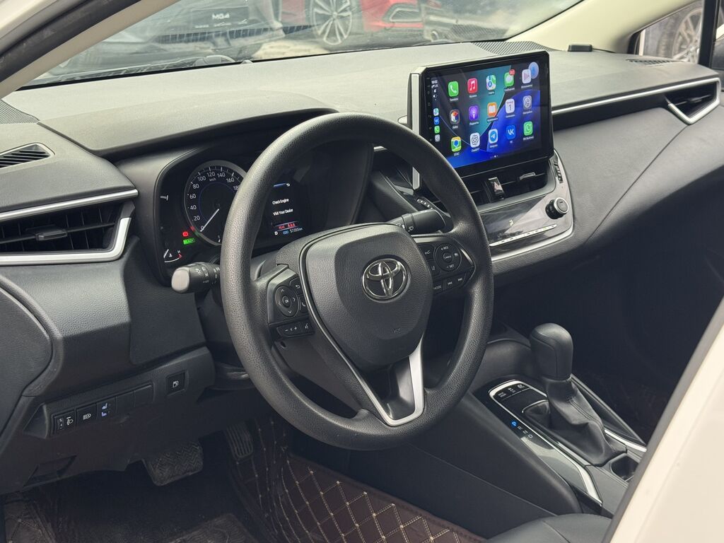 Toyota Corolla: 2021 г., 1.8 л, Вариатор, Гибрид, Седан: фото 7
