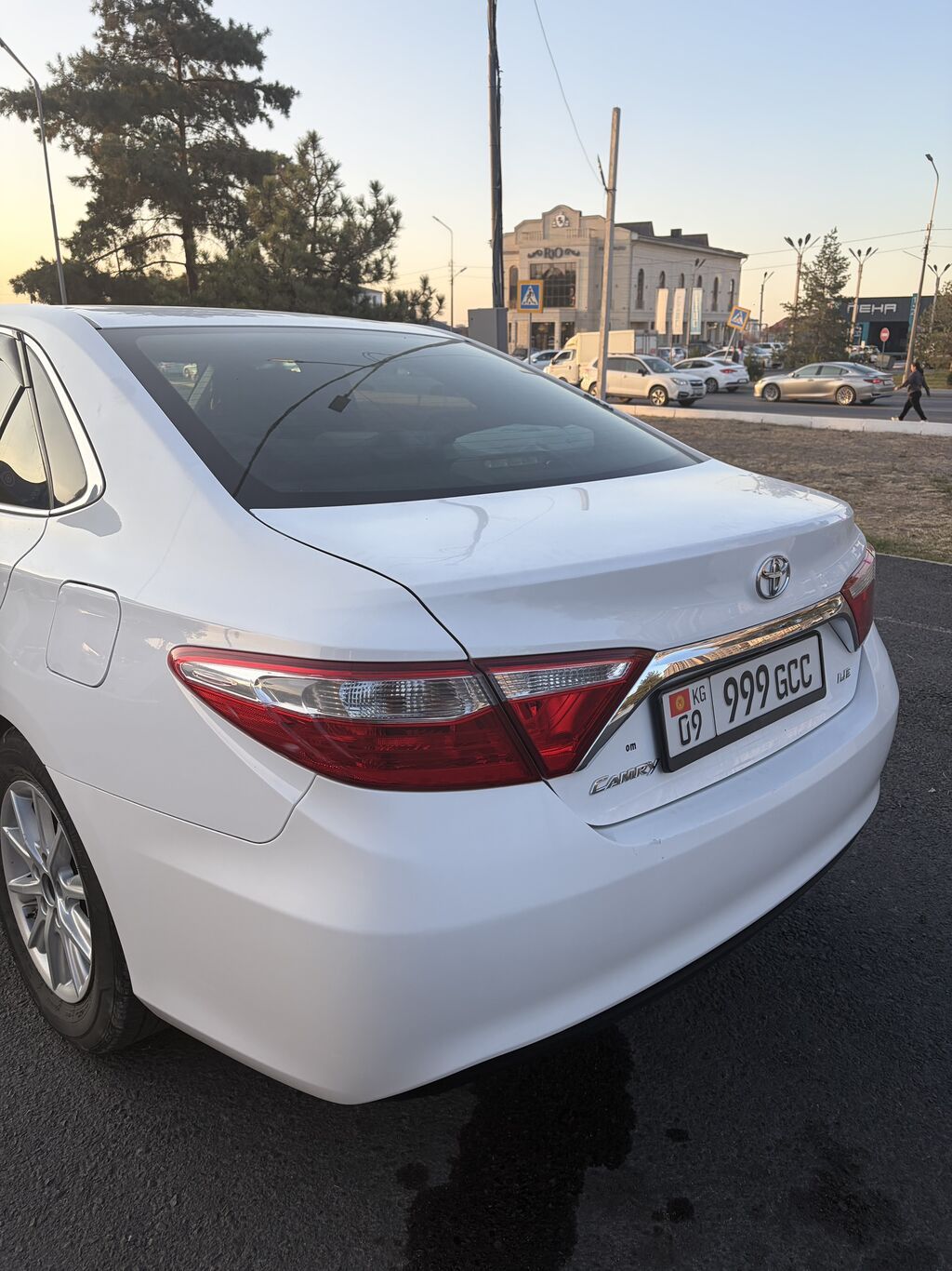 Toyota Camry: 2015 г., 2.5 л, Автомат, Бензин, Седан: фото 8