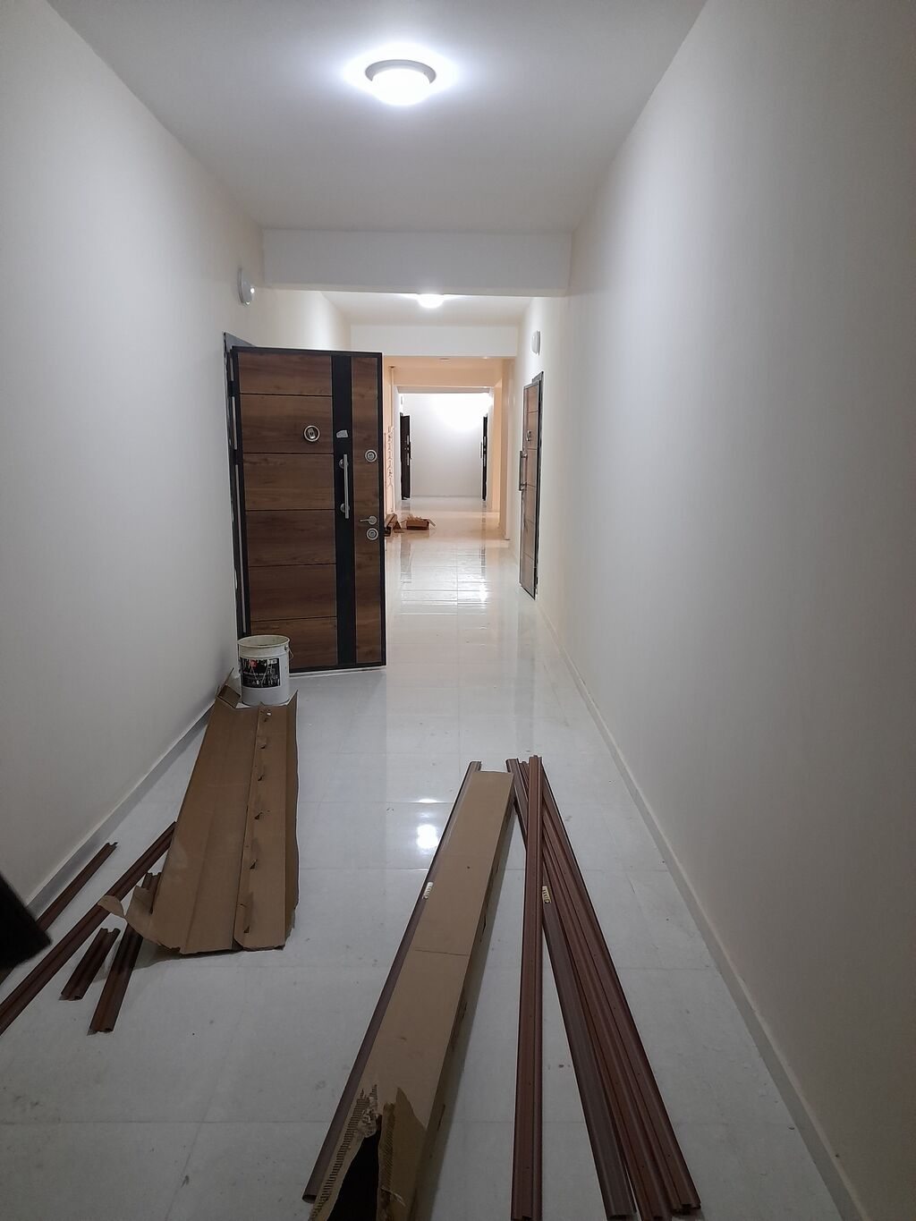 2 otaqlı, Yeni tikili, m. Koroğlu, 50 kv. m