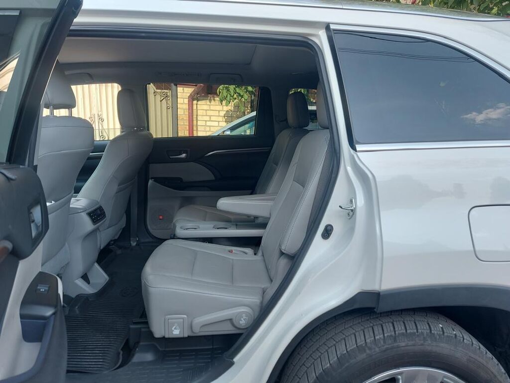 Toyota Highlander: 2016 г., 3.5 л, Вариатор, Гибрид, Кроссовер: фото 3
