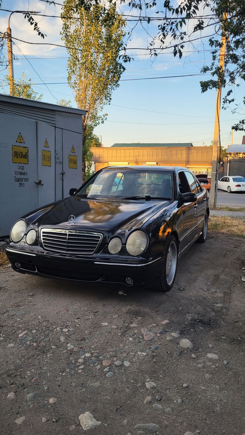 Mercedes-Benz E-Class: 2000 г., 4.3 л, Автомат, Бензин, Седан: фото 3