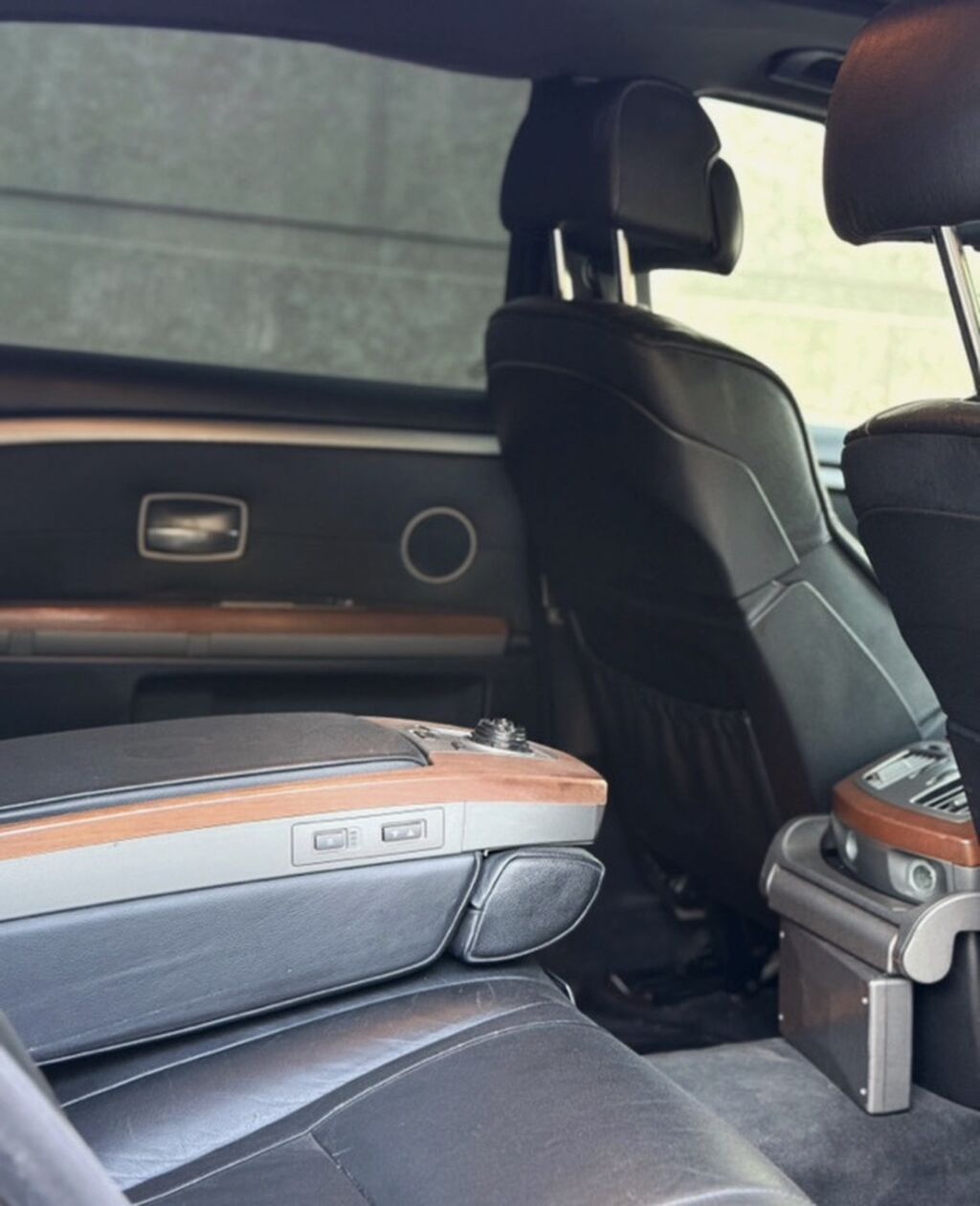 BMW 7 series: 2006 г., 4 л, Автомат, Бензин, Седан: фото 8