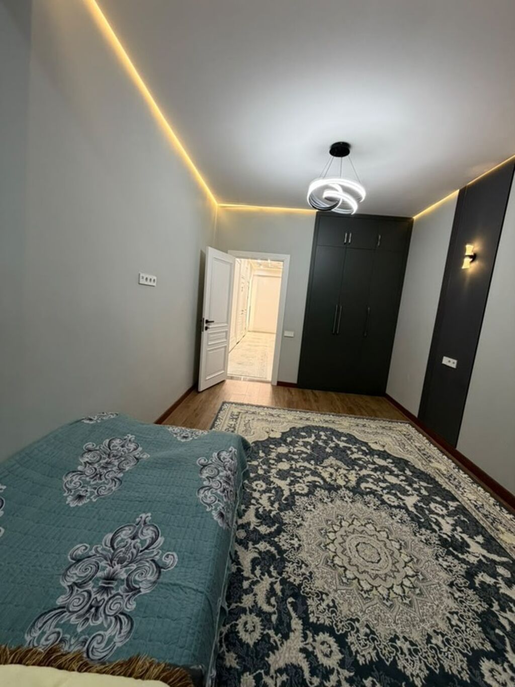 Продаётся 5-комнатная квартира, 141 м², Золотой квадрат: фото 6