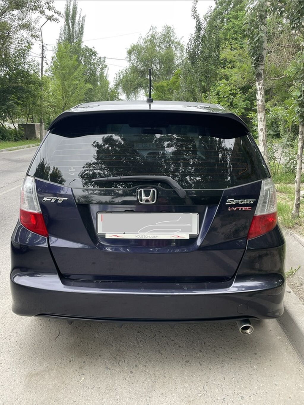 Honda Fit: 2008 г., 1.5 л, Автомат, Бензин, Хэтчбэк: фото 2