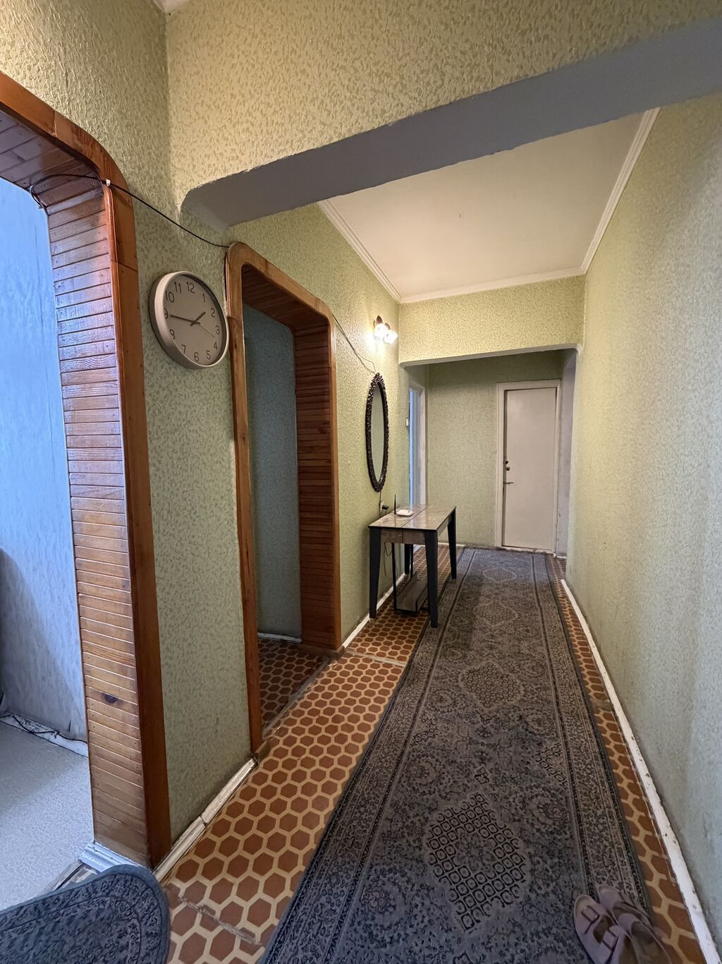 4 комнаты, 79 м², Индивидуалка, 3 этаж, Старый ремонт: фото 4