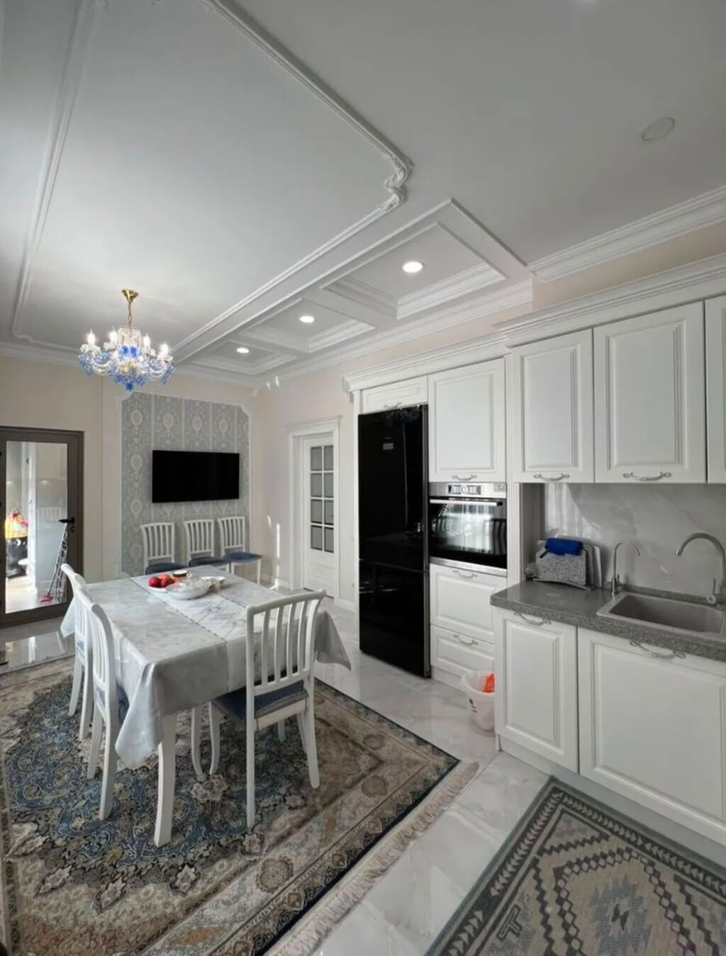 3 комнаты, 140 м², Золотой квадрат Элитка, 7 этаж, Дизайнерский ремонт: фото 7