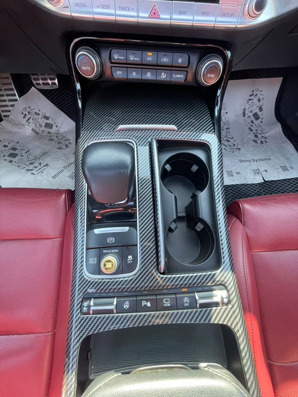 Kia Stinger: 2019 г., 2 л, Автомат, Бензин, Фастбек: фото 5
