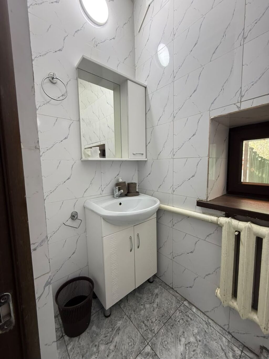 190 м², 6 комнат и более, Нижняя Ала-Арча с., Без животных: фото 5