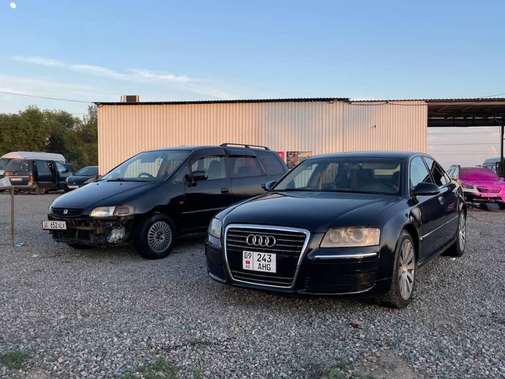 Audi A8: 2004 г., 4.2 л, Автомат, Газ, Седан: фото 2