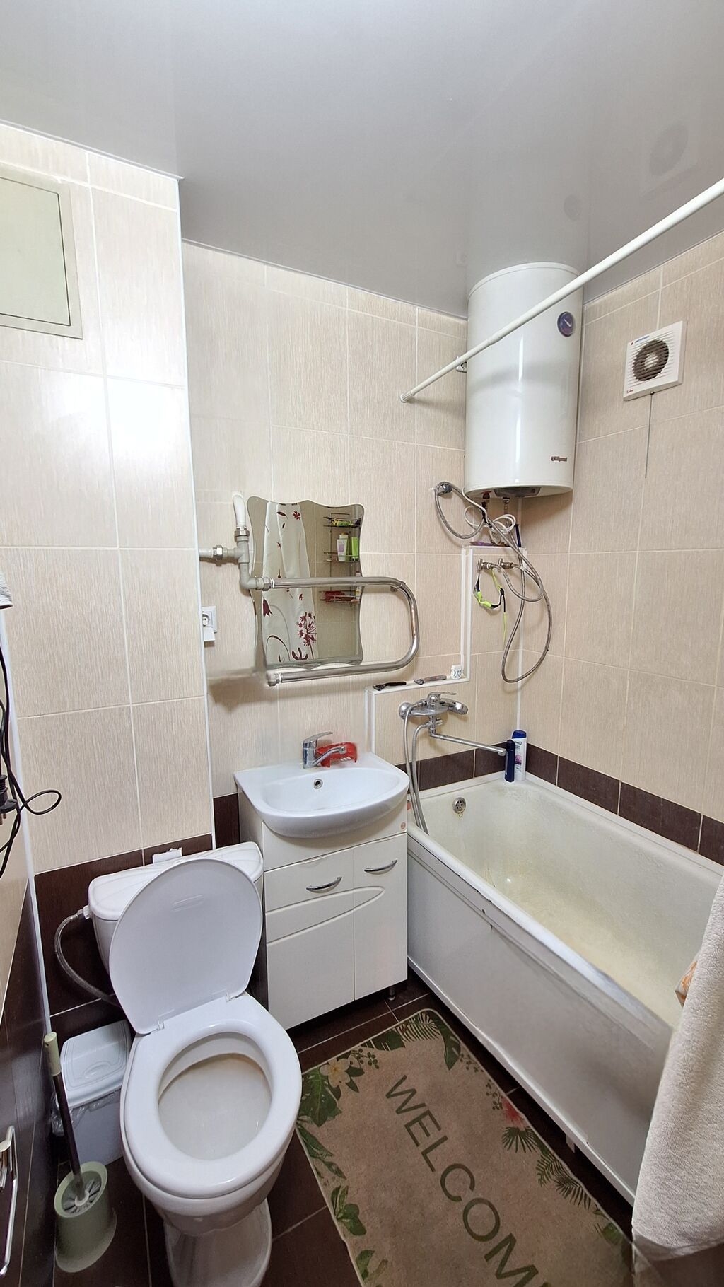 Продам 2-комн. квартиру, 6 мкр, 44 м²: фото 4