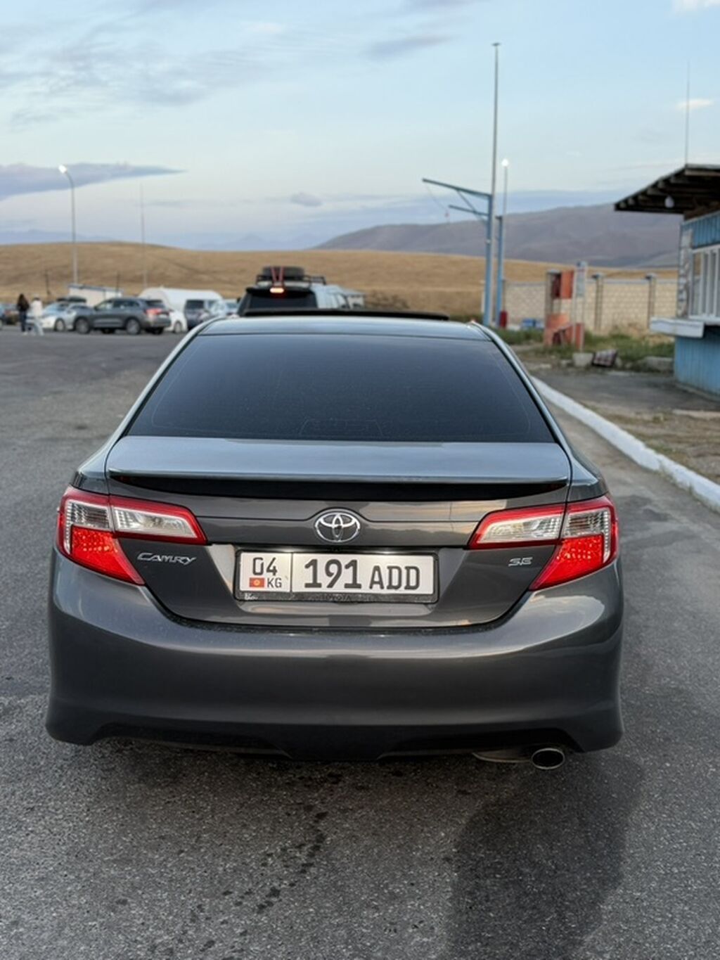 Toyota Camry: 2012 г., Автомат, Седан: фото 3