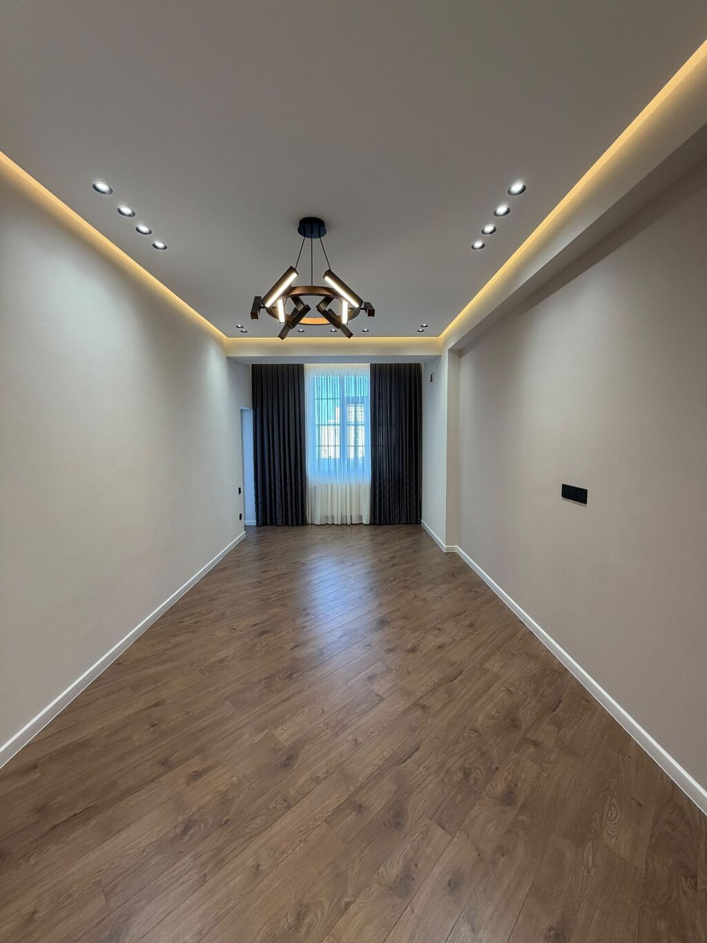 3 otaqlı, Yeni tikili, 112 kv. m