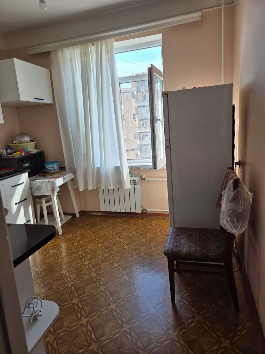 Bakı, 2 otaqlı, Köhnə tikili, m. Xalqlar Dostluğu, 60 kv. m