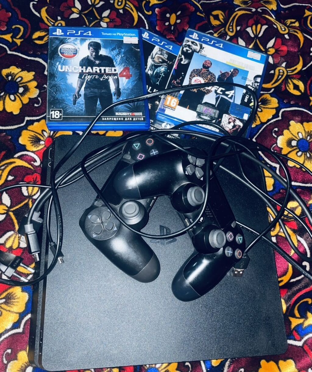 PlayStation 4 Slim (черная) ОШ ОШ ОШ! Комплектация: - Консоль PS4: фото 2