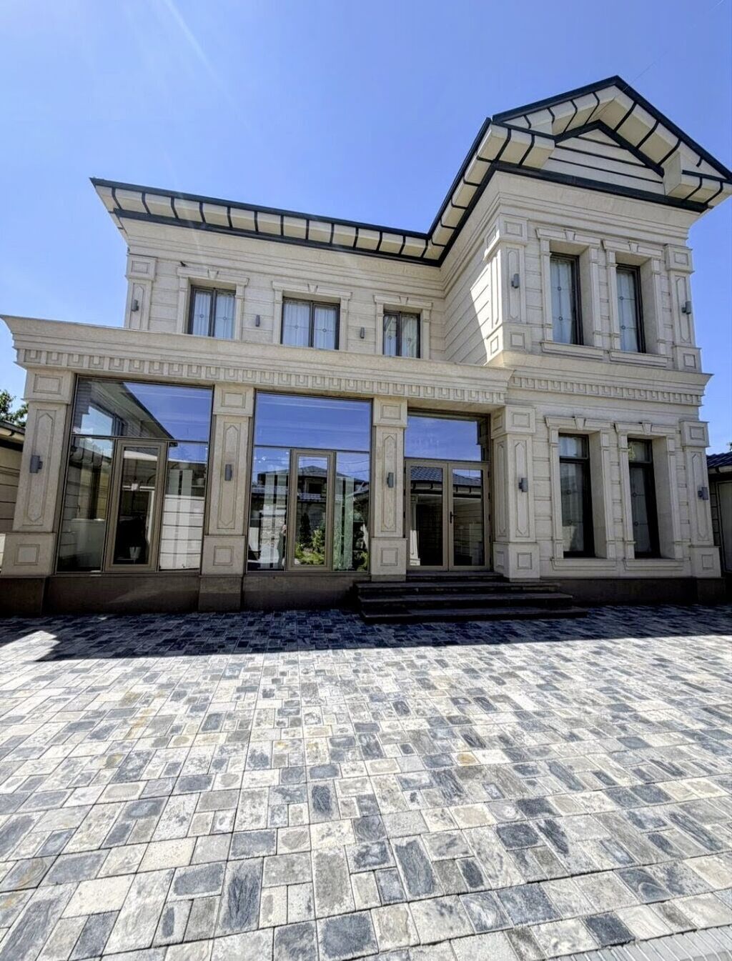 ✨ Роскошный 6-комнатный 2 этажный особняк 📍Район Церкви Ориентир