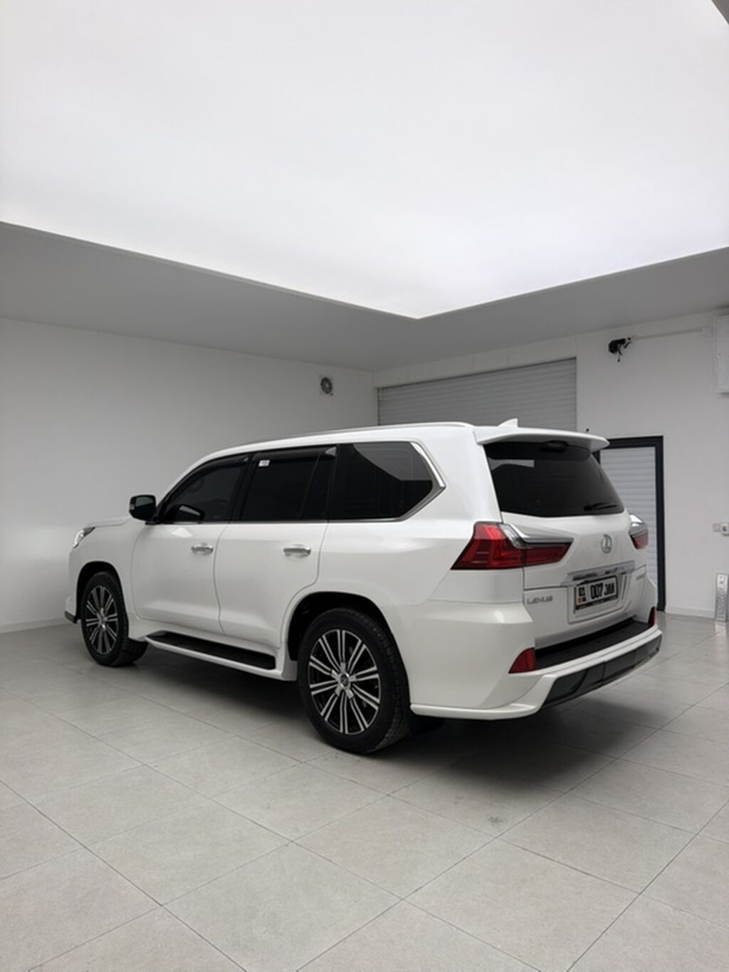 Lexus LX: 2021 г., 5.7 л, Автомат, Бензин, Внедорожник: фото 7