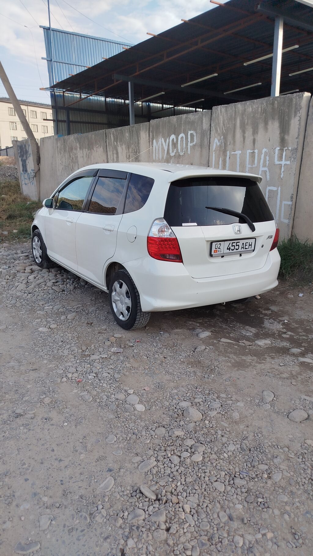 Honda Fit: 2002 г., 1.3 л, Вариатор, Бензин, Хэтчбэк: фото 1