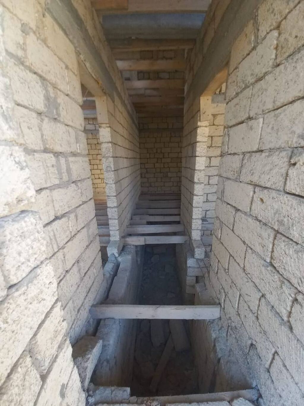 Masazır 4 otaqlı, 120 kv. m, Kredit var, Təmirsiz