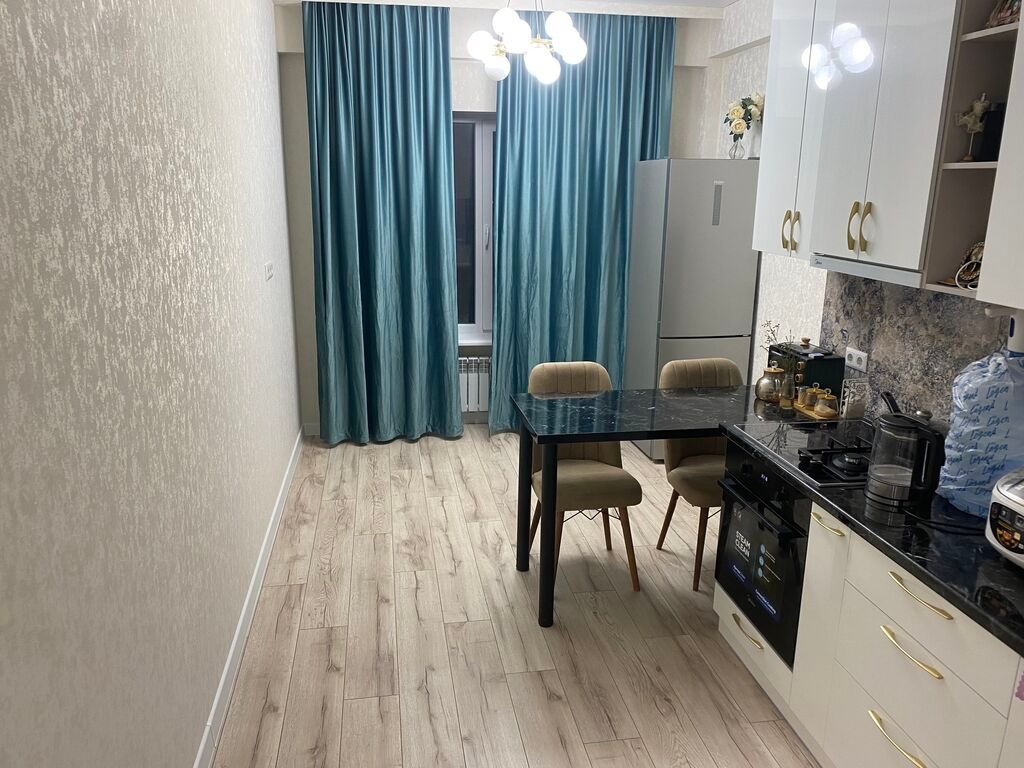 2 комнаты, 72 м², АУЦА Элитка, 5 этаж, Евроремонт: фото 7