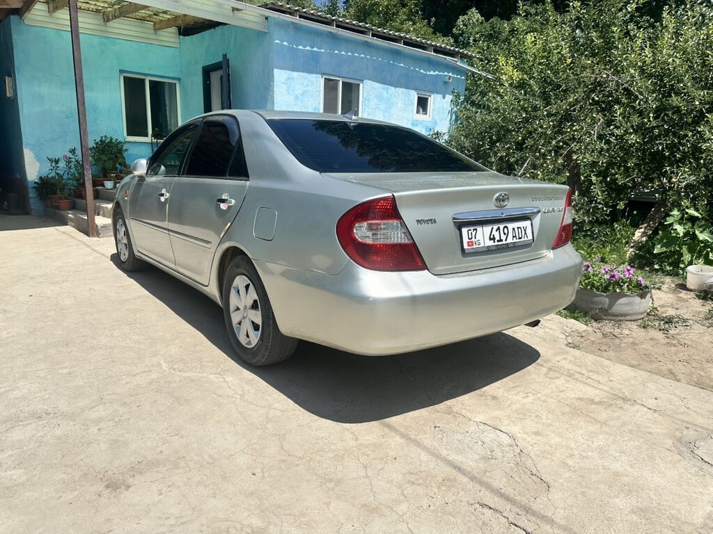 Toyota Camry: 2003 г., Автомат, Бензин, Седан: фото 3