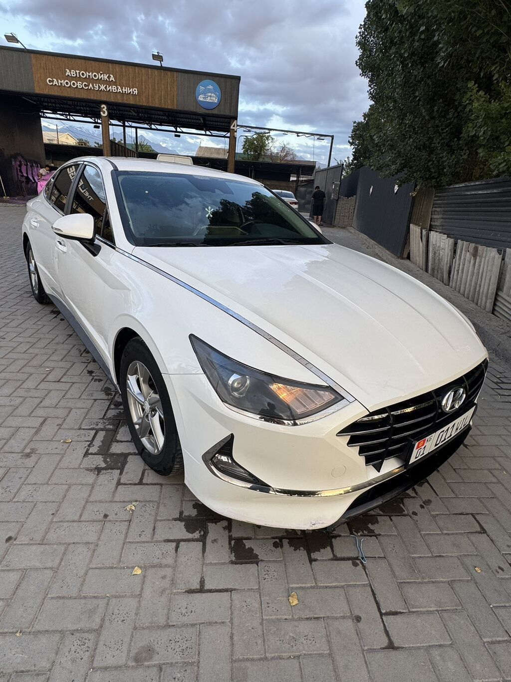 Hyundai Sonata: 2019 г., 2 л, Автомат, Бензин, Седан — фото 3