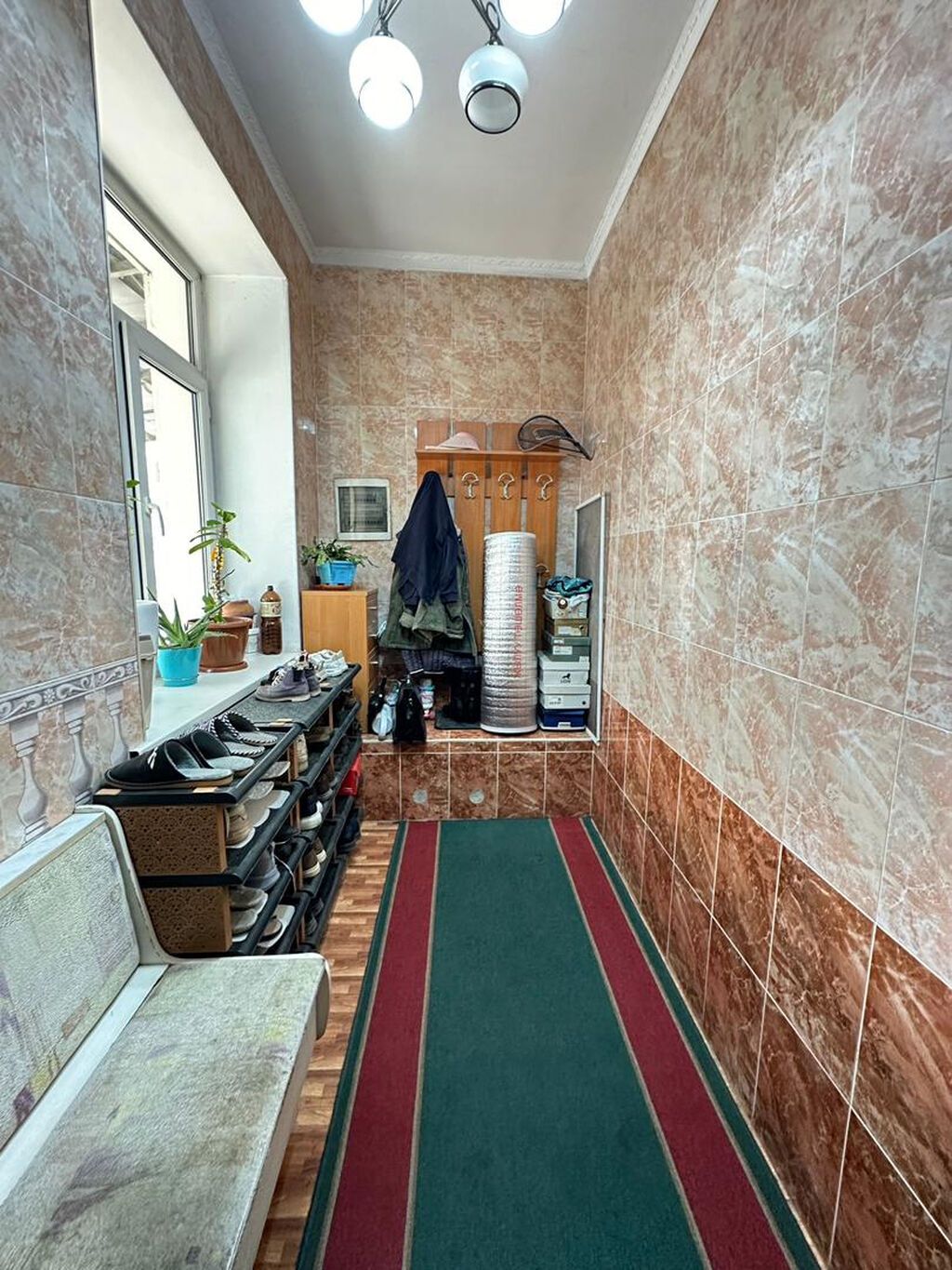 200 м², 6 комнат, Золотой квадрат, Без подселения: фото 2