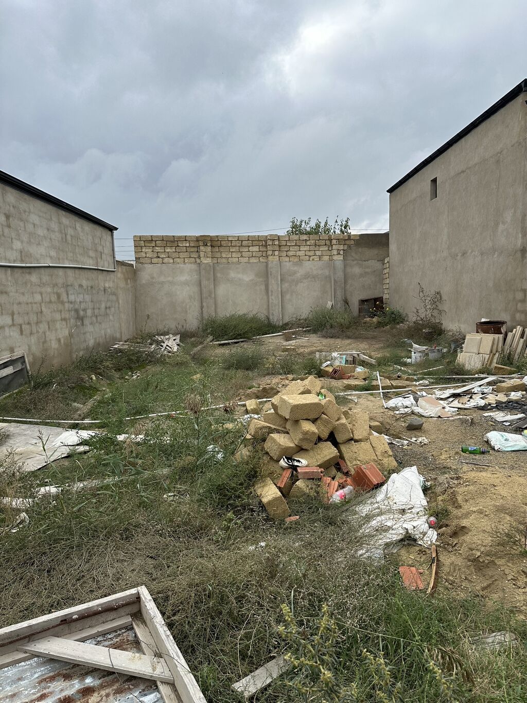 2 sot, Tikinti, Maklerlər narahat etməsin, Kupça (Çıxarış)
