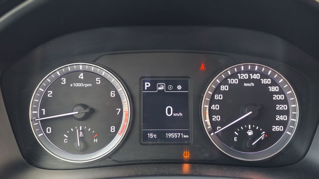 Hyundai Sonata: 2017 г., 2 л, Автомат, Газ, Седан: фото 8