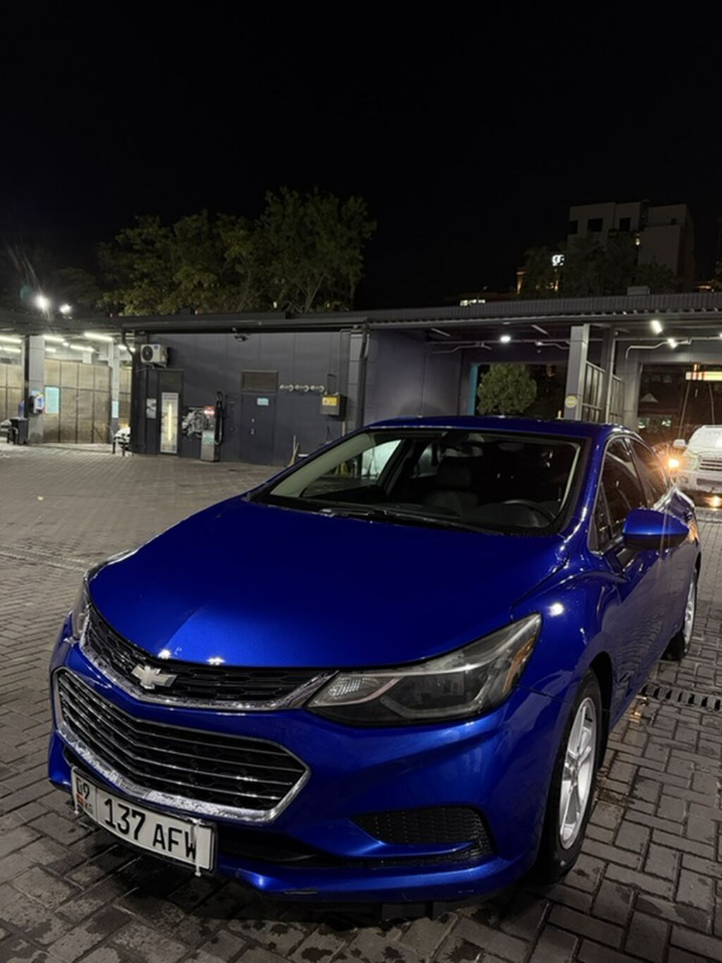 Chevrolet Cruze: 2018 г., 1.3 л, Автомат, Бензин, Седан: фото 2