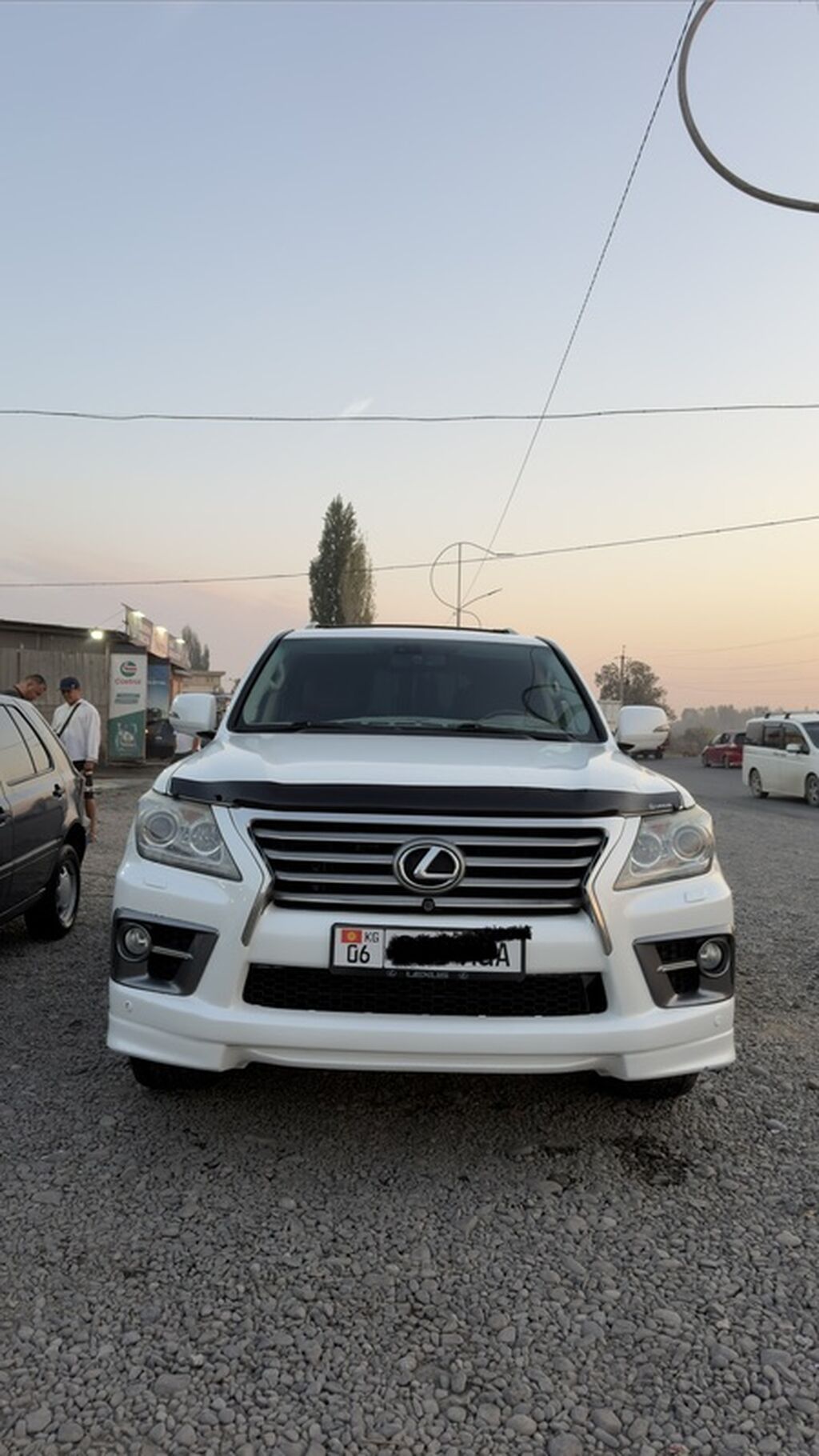 Lexus LX: 2012 г., 5.7 л, Автомат, Бензин, Внедорожник: фото 7