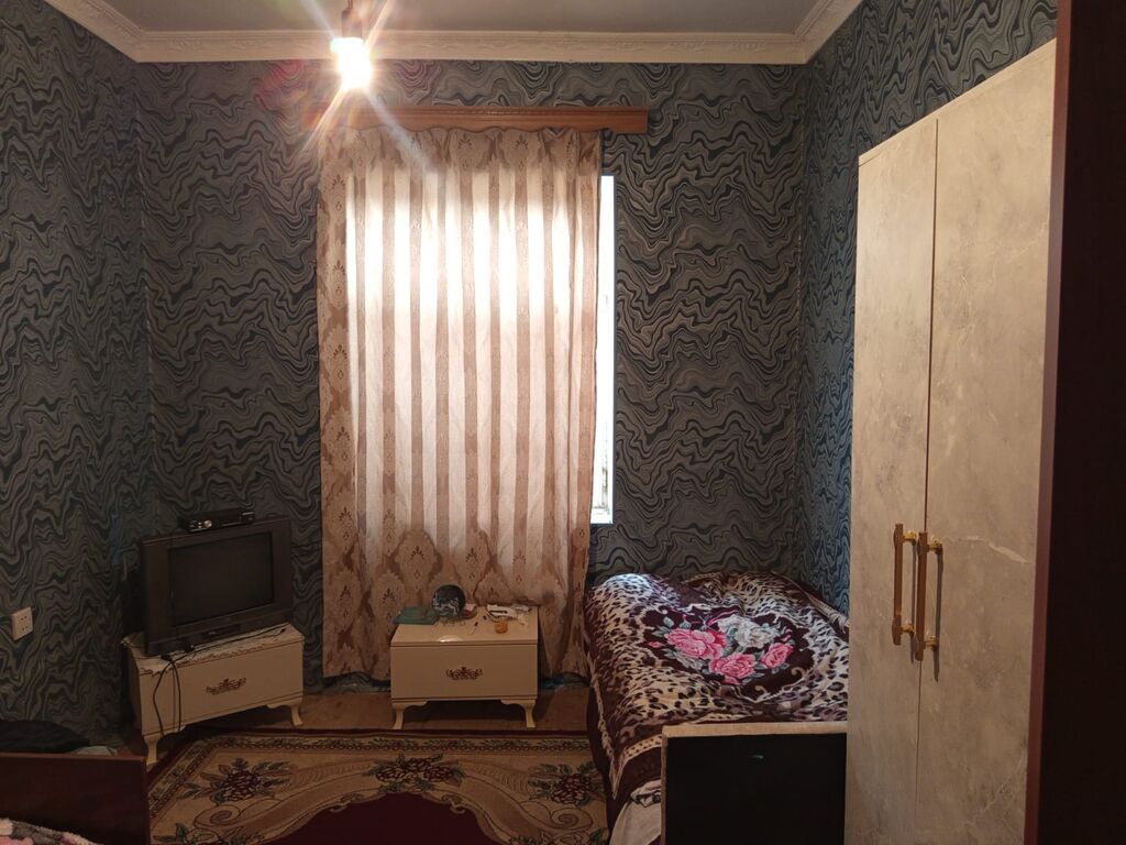 3 otaqlı, 100 kv. m, Orta təmir