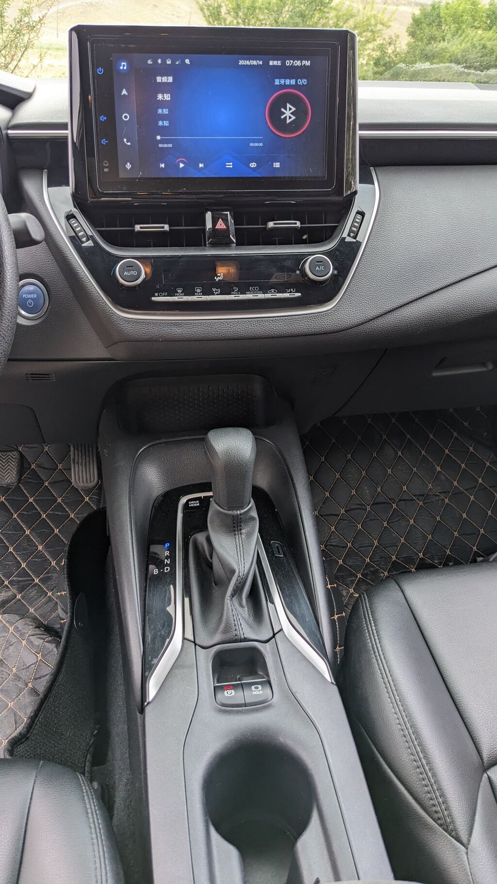 Toyota Corolla: 2023 г., 1.8 л, Вариатор, Гибрид, Седан: фото 7