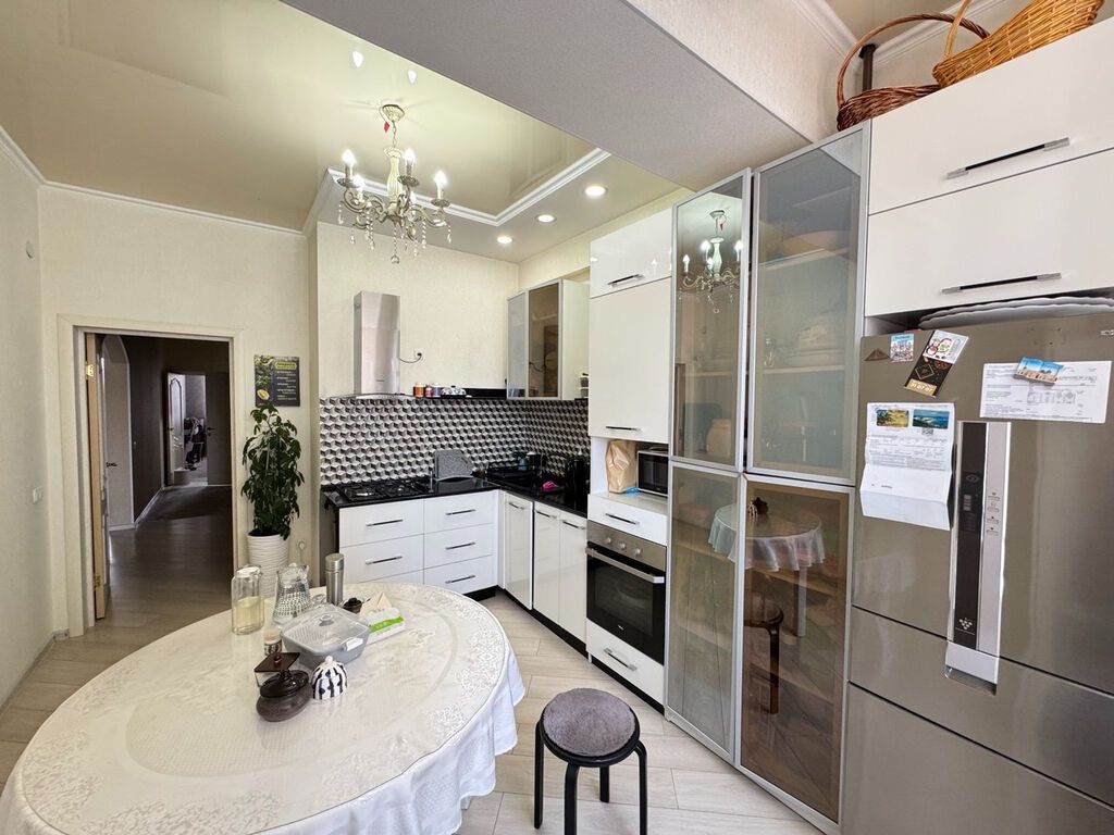 4 комнаты, 106 м², Асанбай мкр Элитка, 5 этаж, Евроремонт: фото 5