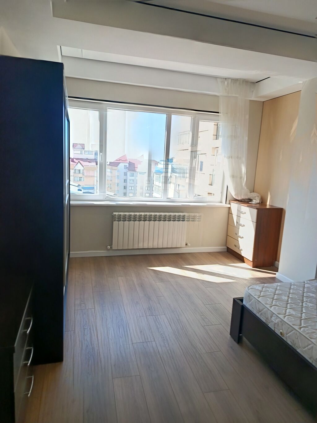 3 комнаты, 84 м², 7 мкр 10 этаж: фото 7
