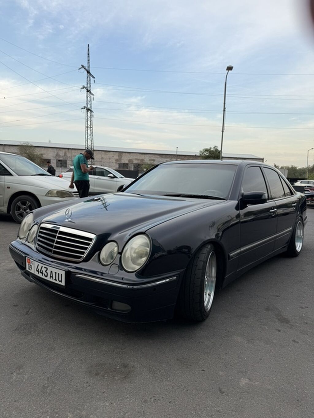 Mercedes-Benz E-Class: 2001 г., 4.3 л, Автомат, Бензин, Седан: фото 1