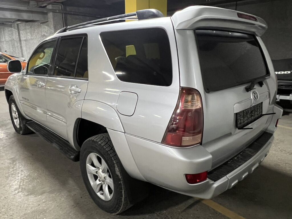 Toyota 4Runner: 2004 г., 4 л, Автомат, Бензин, Внедорожник: фото 6