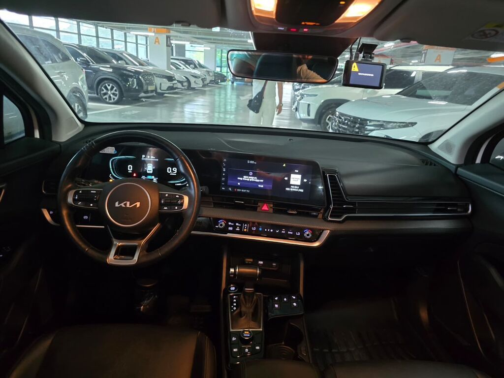 Kia Sportage: 2023 г., Кроссовер: фото 2