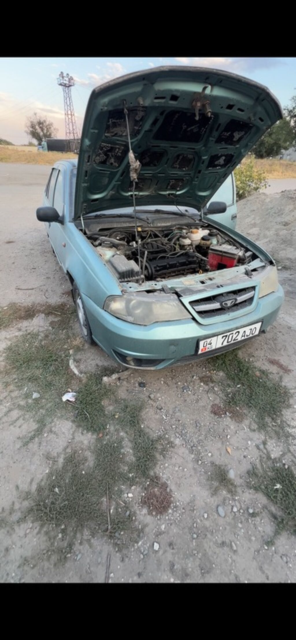 Daewoo Nexia: 2009 г., 1.6 л, Механика, Бензин, Седан: фото 2