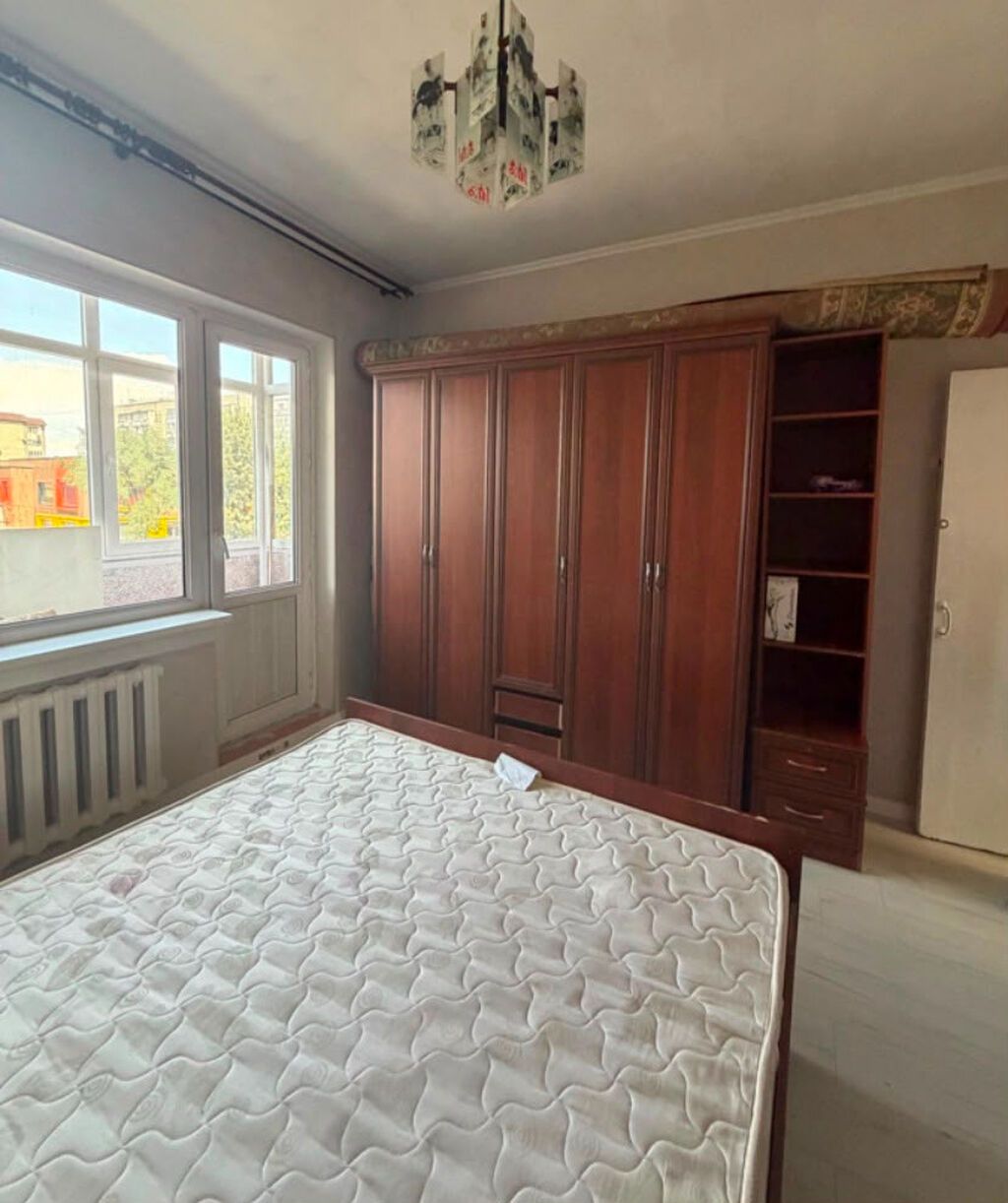 2 комнаты, 48 м², Дордой Плаза ТРЦ 105 серия, 3 этаж, Евроремонт: фото 3