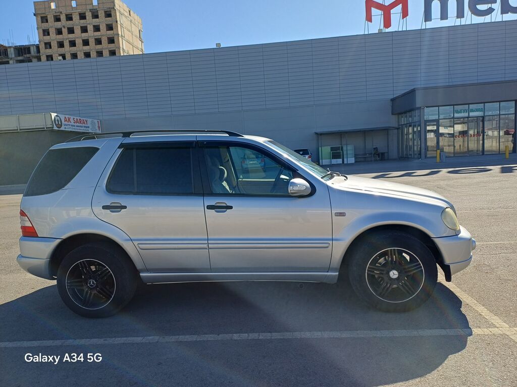 Mercedes-Benz ML-Class: 2002 г., 2.7 л, Типтроник, Дизель, Кроссовер: фото 4