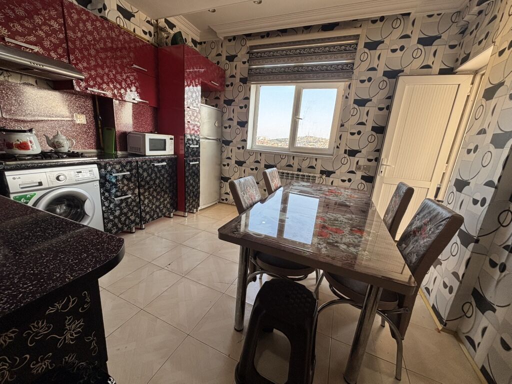 2 otaqlı, Yeni tikili, 85 kv. m