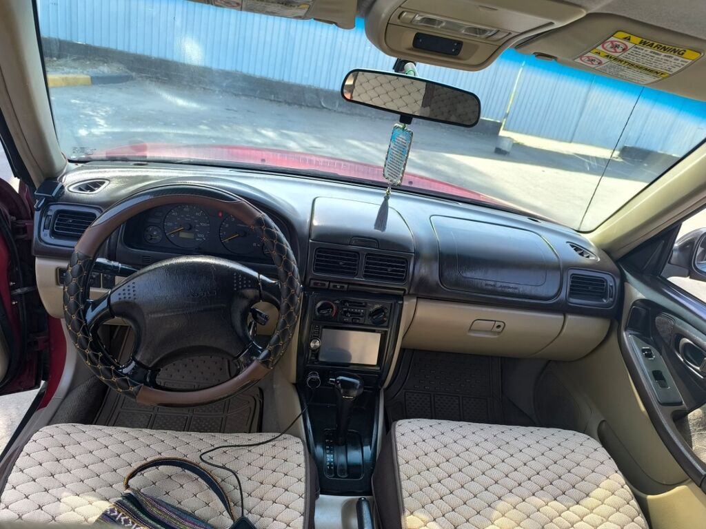 Subaru Forester: 1999 г., 2.5 л, Автомат, Бензин, Универсал: фото 7