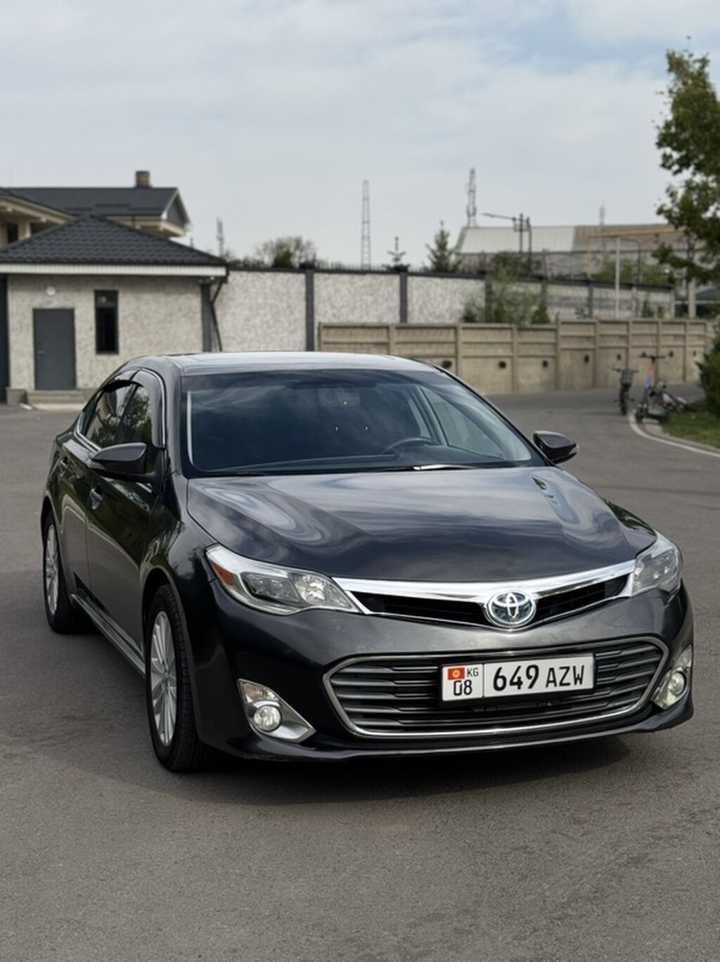 Toyota Avalon: 2015 г., 2.5 л, Автомат, Гибрид, Седан: фото 3