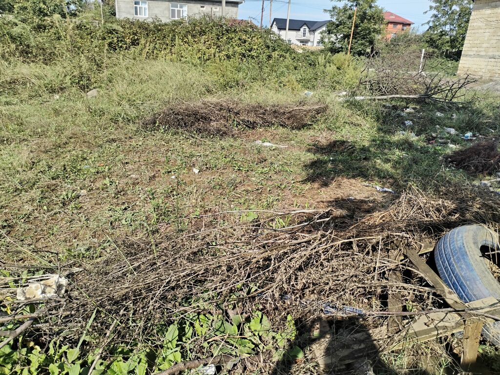 37 kv. m, 3 otaqlı, İşıq, Su, İnternet