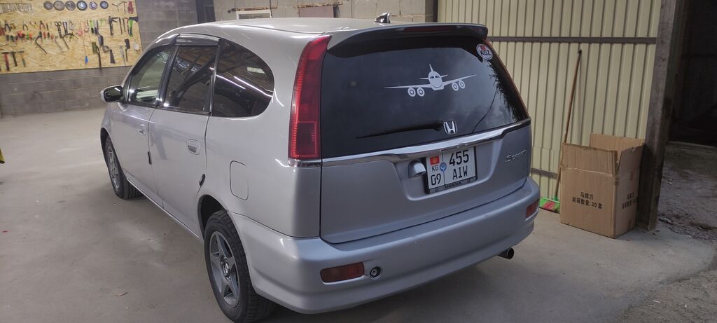 Honda Stream: 2002 г., 2 л, Автомат, Бензин, Минивэн: фото 5